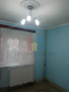 DE RENOVAT 2 camere decomandat, etaj 3, Dorobanti - foto 2