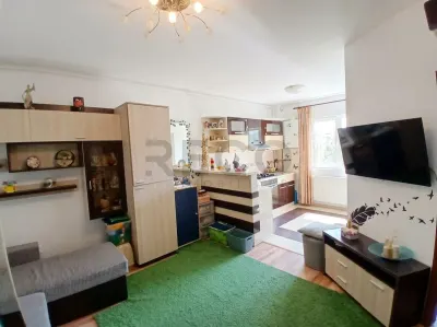 RECO Apartament 2 camere cu Parcare proprie Bloc 2012 . Zona Gheorghe Doja - Oradea