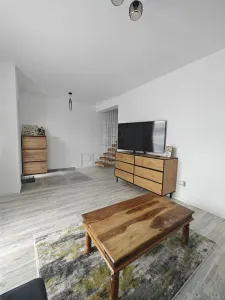 DUPLEX MOBILAT - ASFALT - ZONA CENTRALA - Mosnita Noua